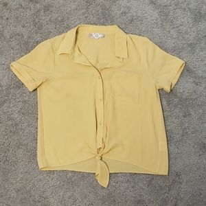 🌈Sunny Yellow Tie Front Top